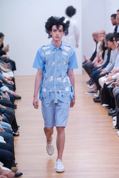 Look 45